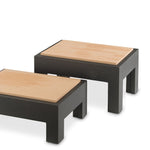 Mesa baixa de madeira com tábua de corte Cubic