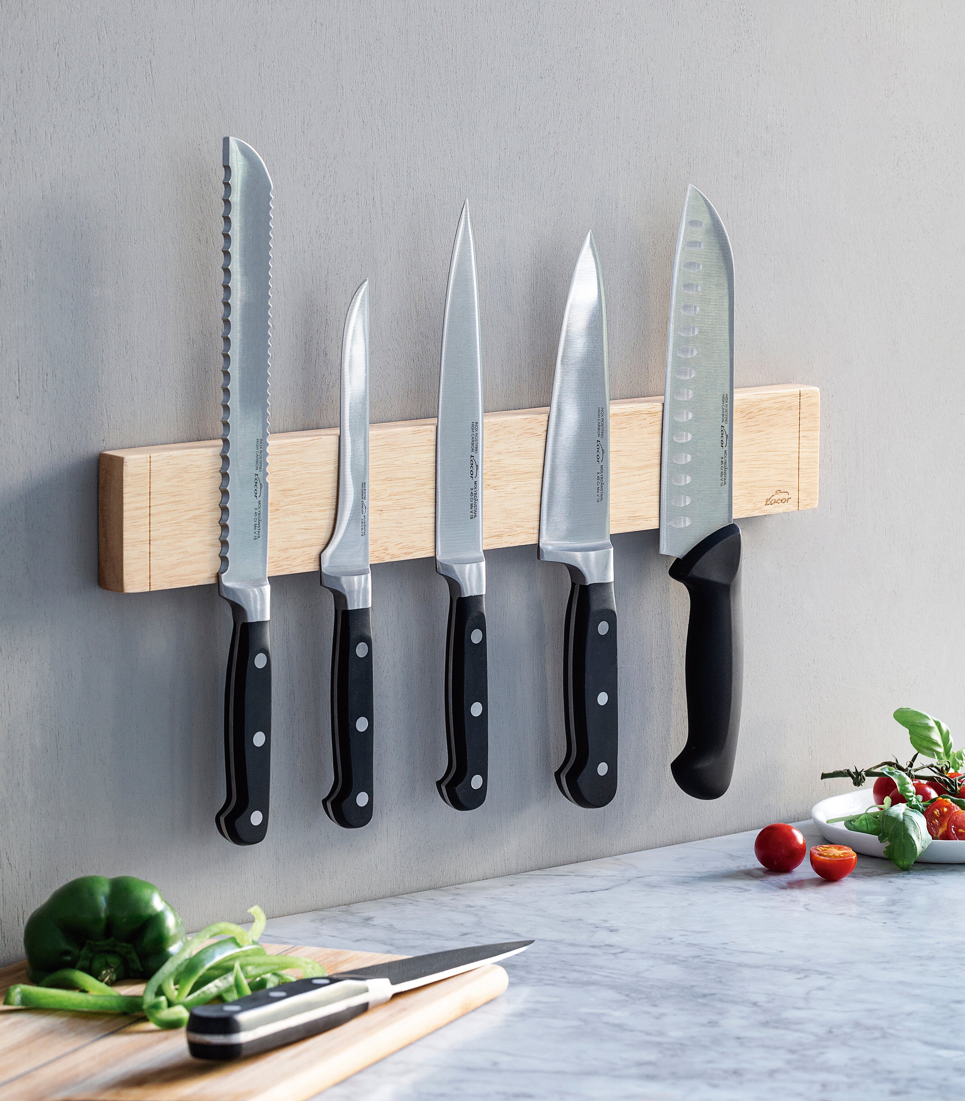 SUPORTE MAGNÉTICO PARA FACAS 36 CM