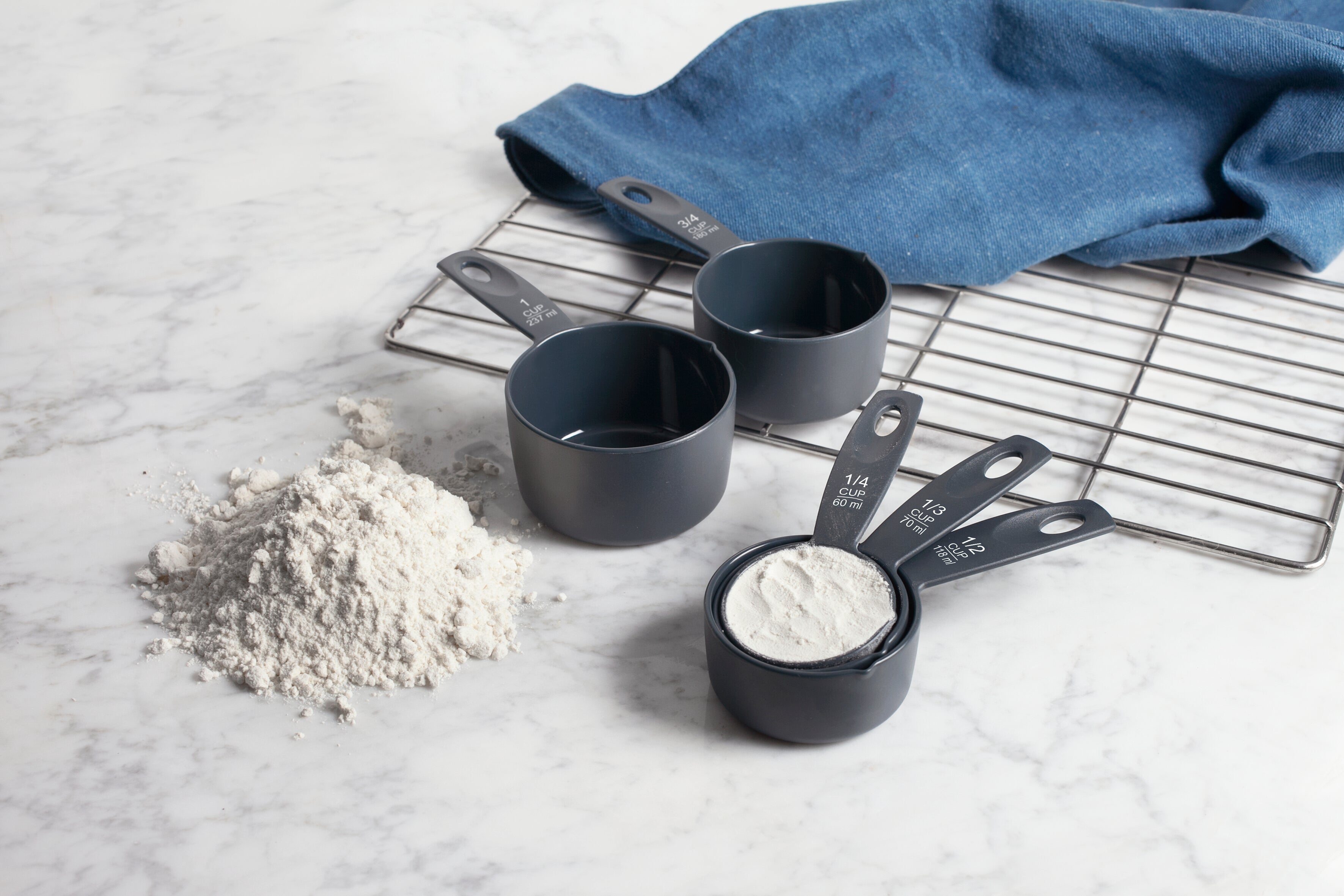 Conjunto de 5 conchas medidoras cinza